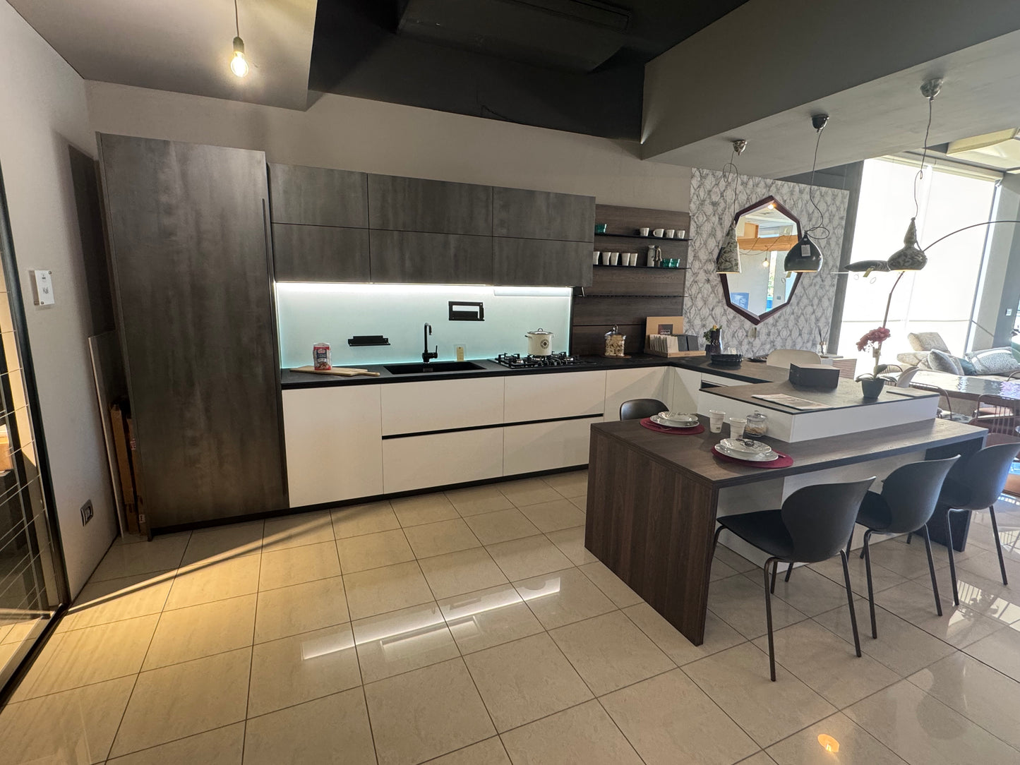 CUCINA A FERRO DI CAVALLO