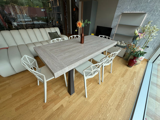 TAVOLO ALLUNGABILE GRECALE